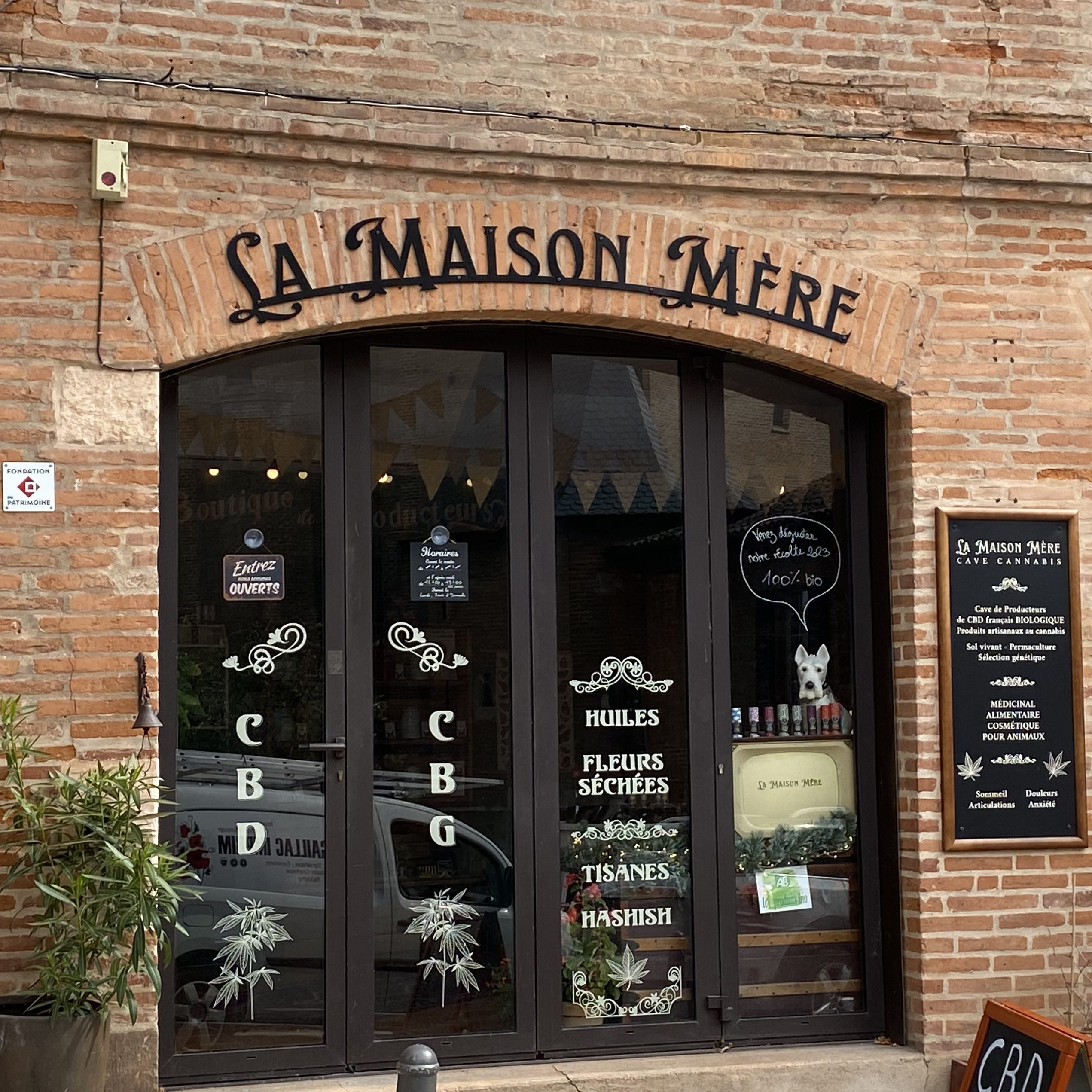 La Maison Mère